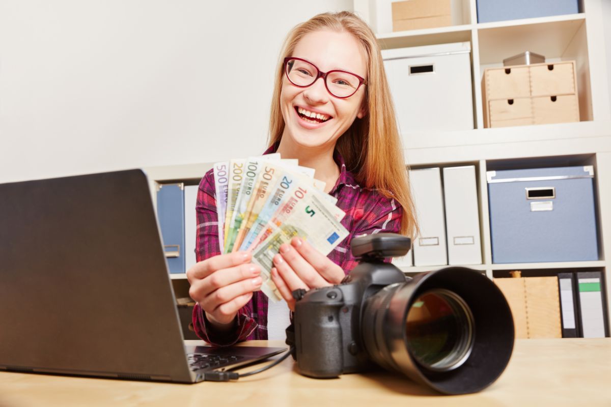 Ways to Earn Money from Photography Sessions